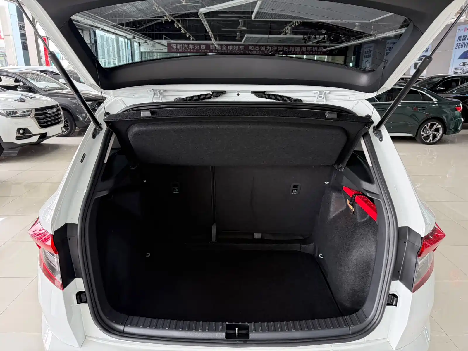 صورة 9 - Škoda Karoq