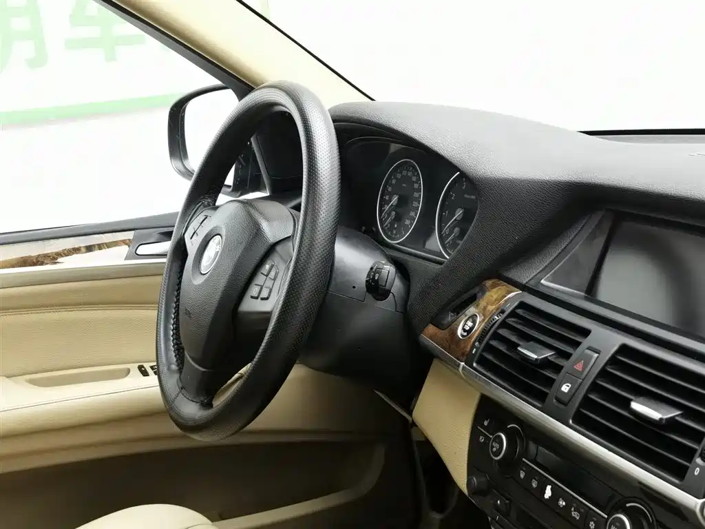 BMW X5 (Import) 2013 xDrive35i Leading фото 22