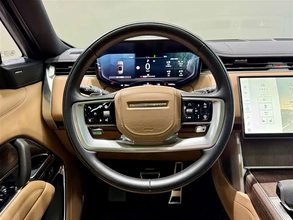 Land Rover Range Rover 2024 3.0 L6 400PS Golden Age Extended 7-Seater фото 29