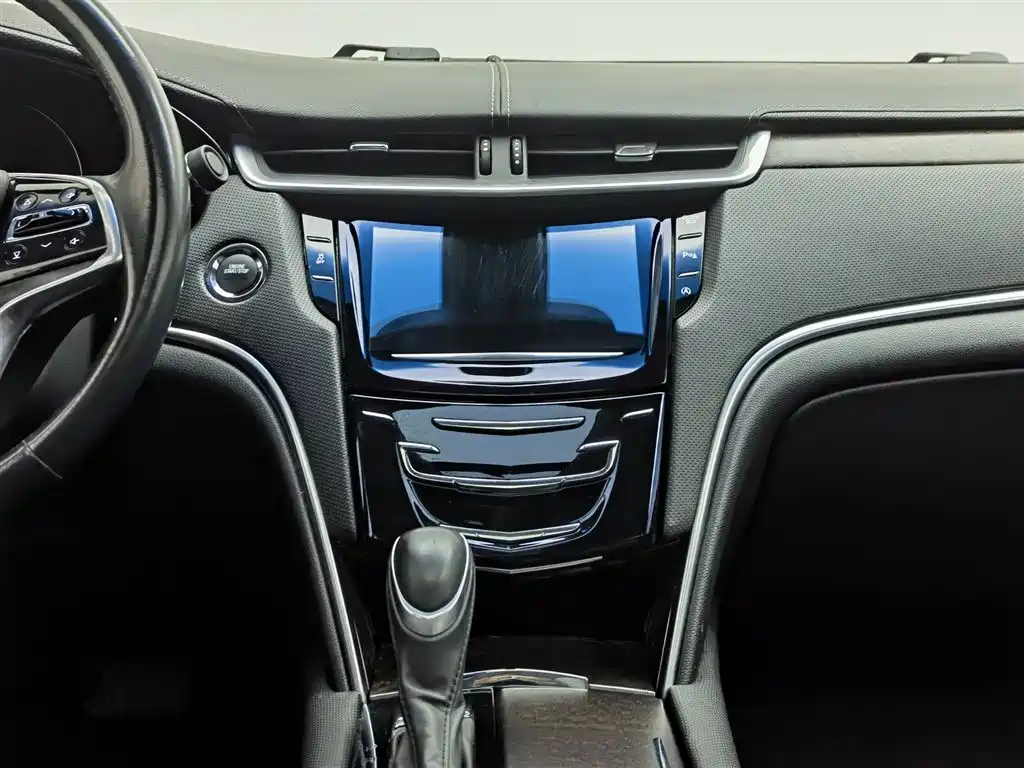 Cadillac XTS 2018 28T Elite фото 12