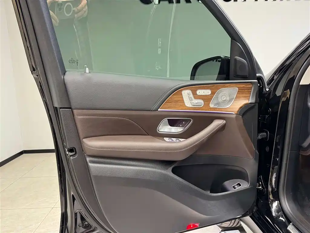 Mercedes-Benz GLS 2021 Facelift GLS 450 4MATIC Luxury фото 20