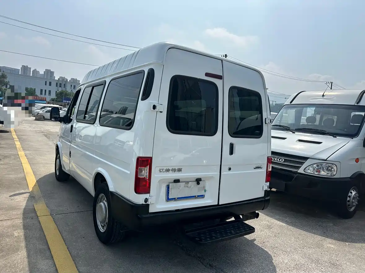 Jiangling Tesun 2021 2019 2.8T Commercial Short Wheelbase Medium Roof 6-Seater China VI JX493