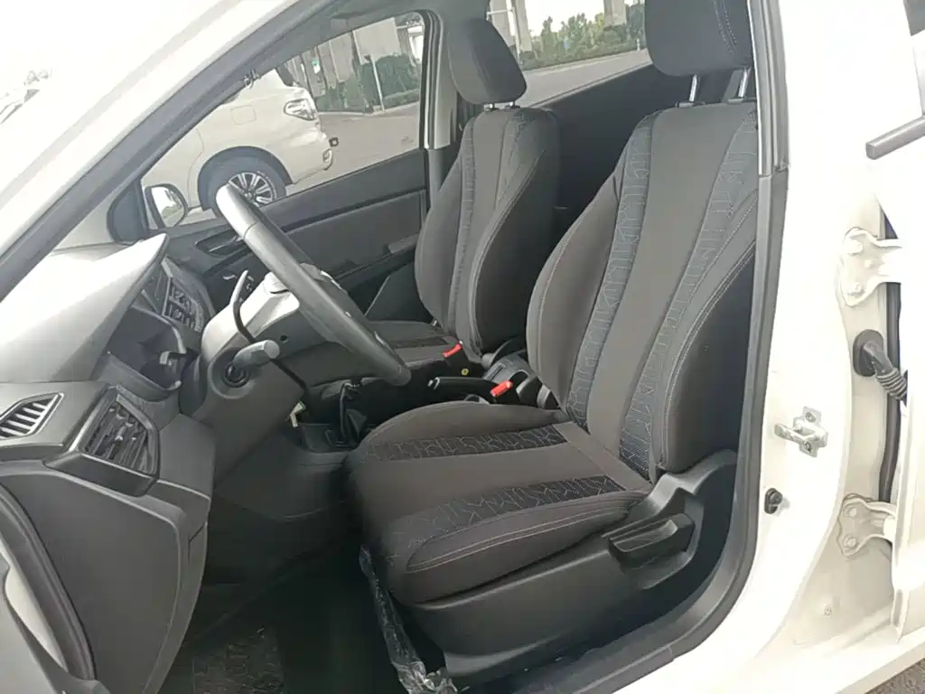 Baojun 310 2020 2020 1.2L Manual Comfort Edition