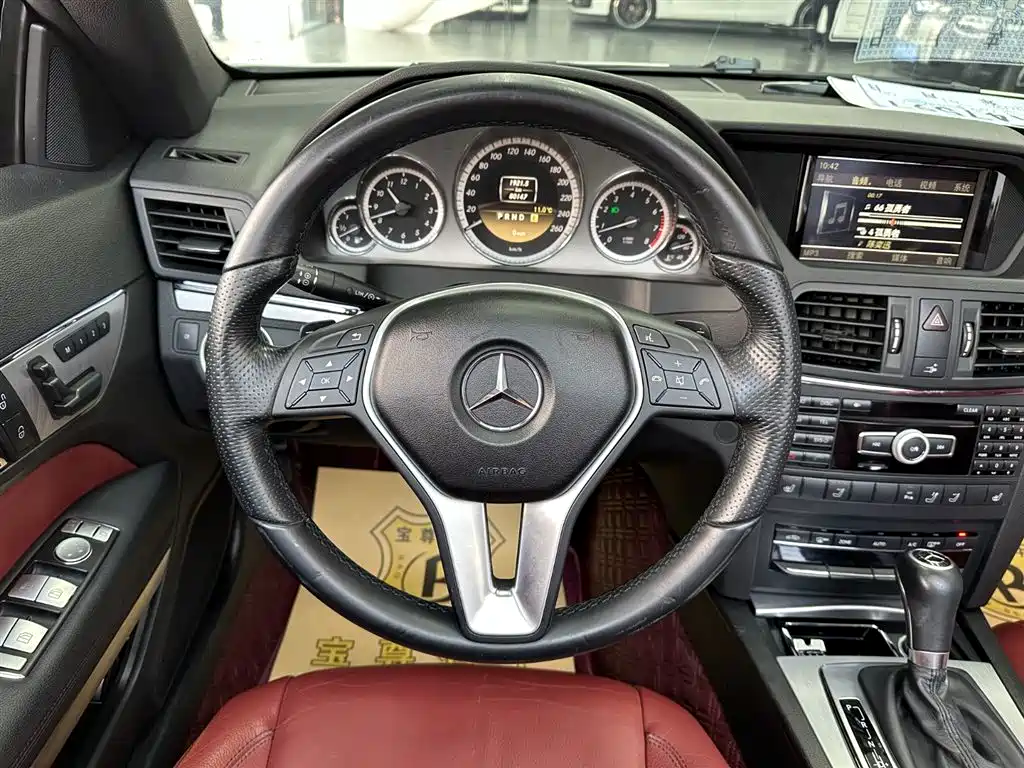 Mercedes-Benz E-Class (Import) 2011 E 260 CGI Convertible фото 9