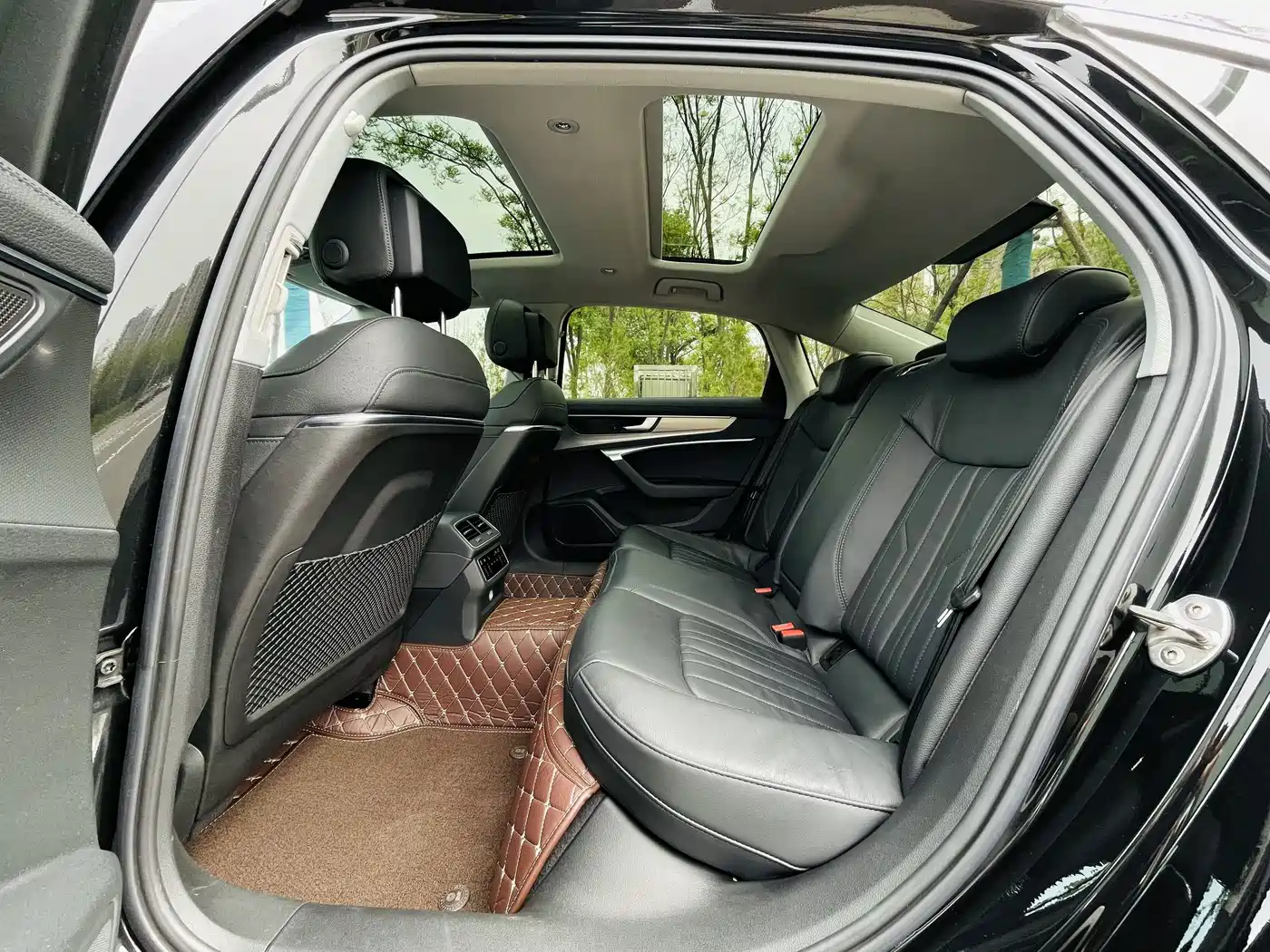 Audi A6L 2021 45 TFSI Exclusive Elegance фото 5