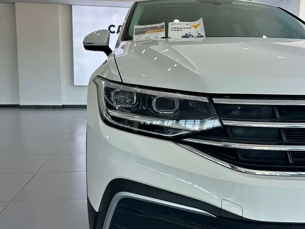 Volkswagen Tiguan L 2022 330TSI Automatic 2WD Comfort Edition фото 2