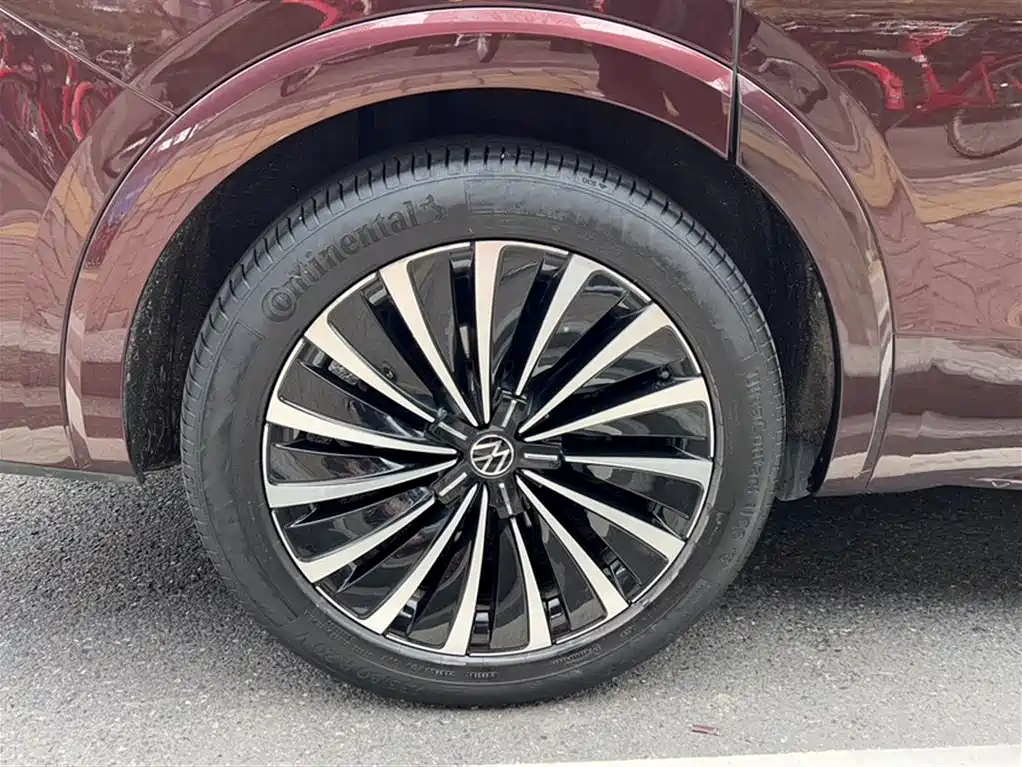 Volkswagen Viloran 2020 380TSI Premium фото 25