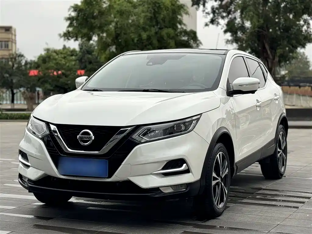 Nissan Qashqai 2021 2.0L CVT Smart Version