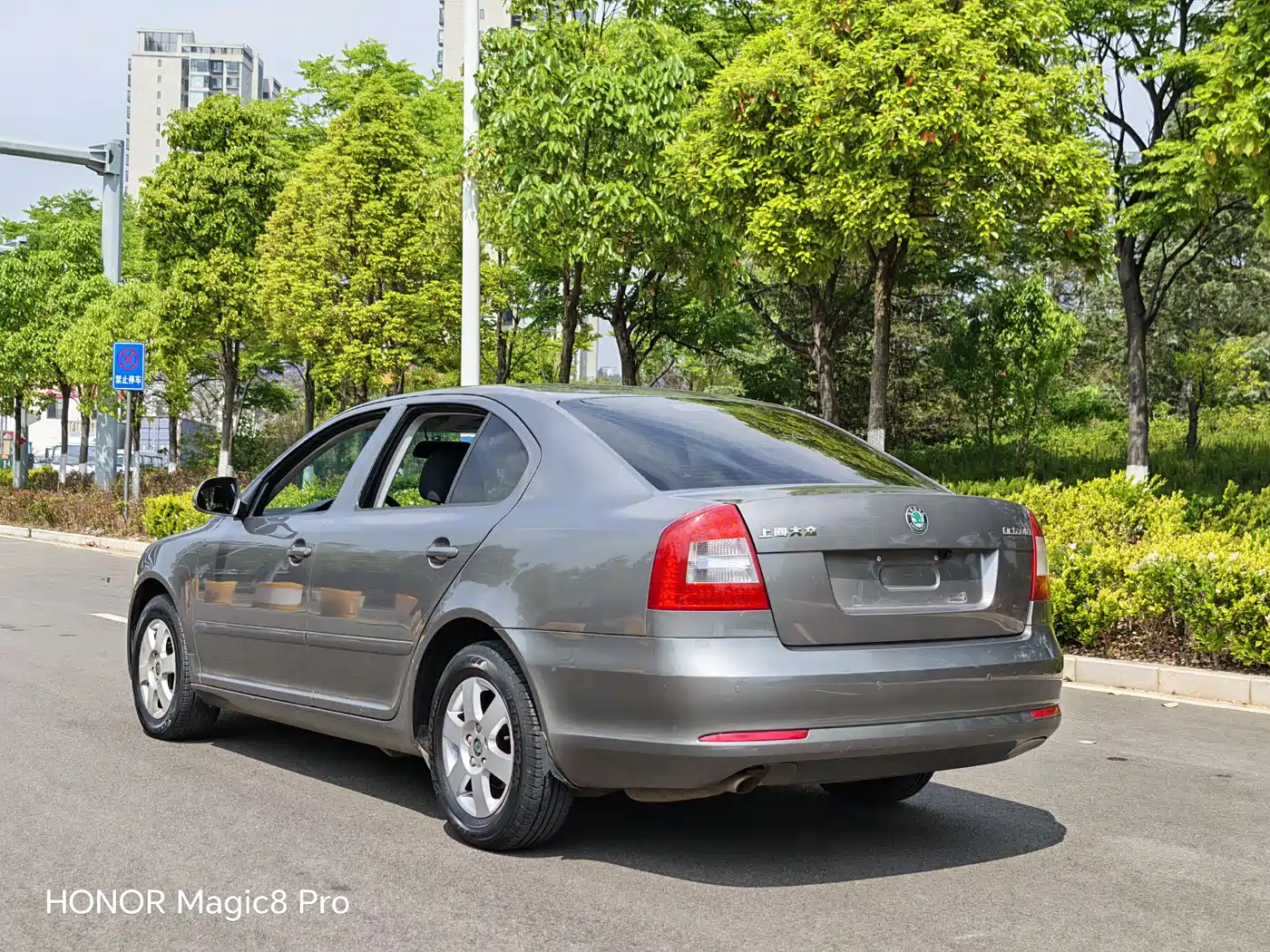 Škoda Octavia 2012 1.6L Automatic Yijie Edition фото 7