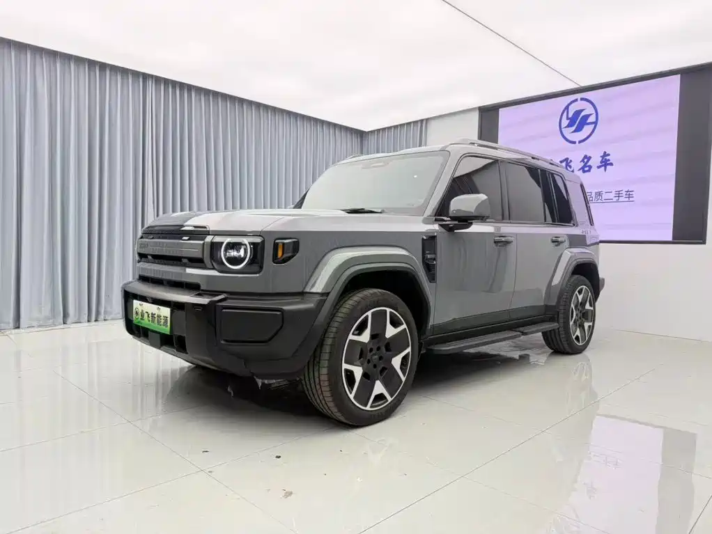 iCAR V27 2026 2026 200KM AWD Falcon 500