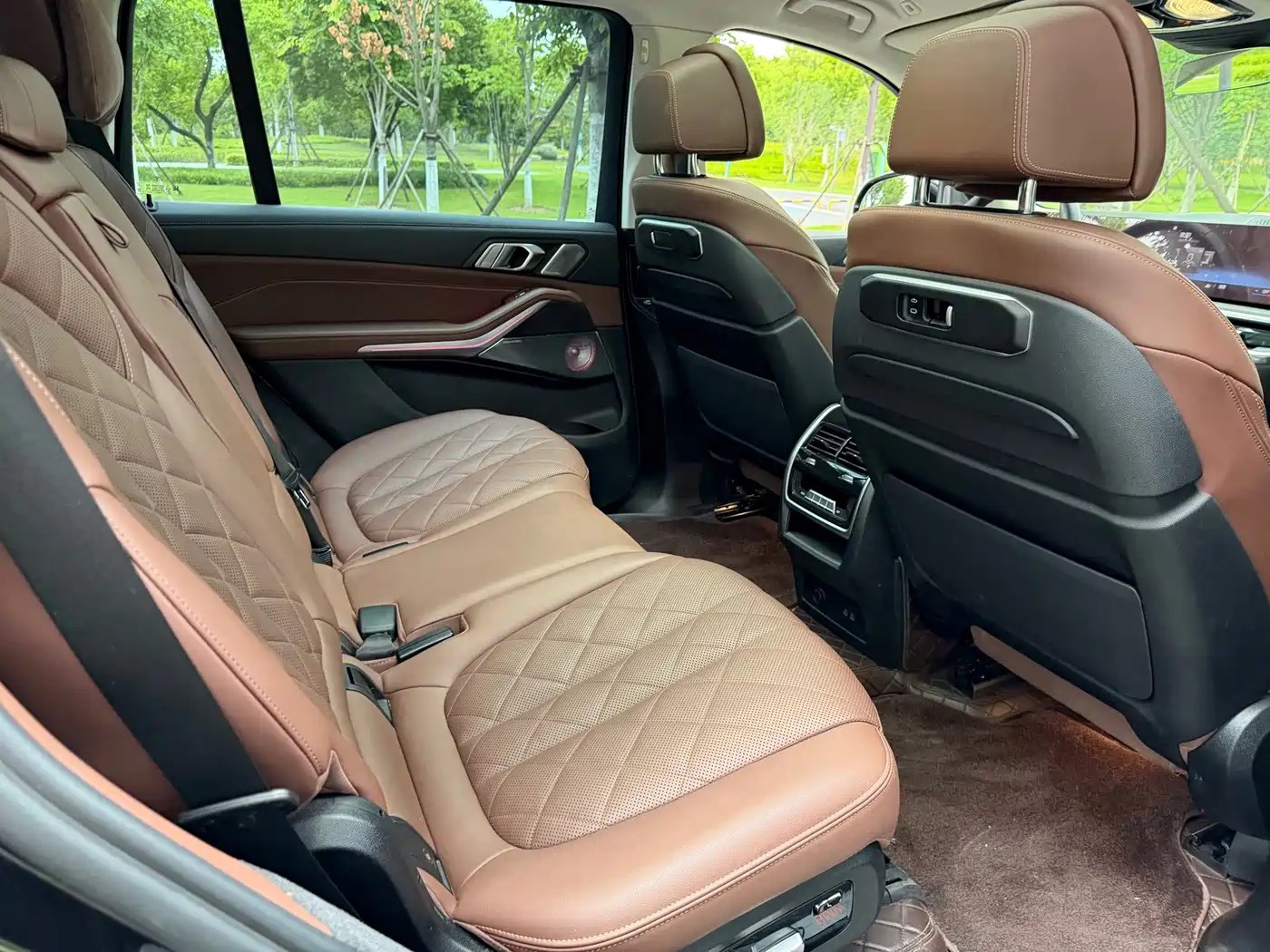 Фото 11 - BMW X7