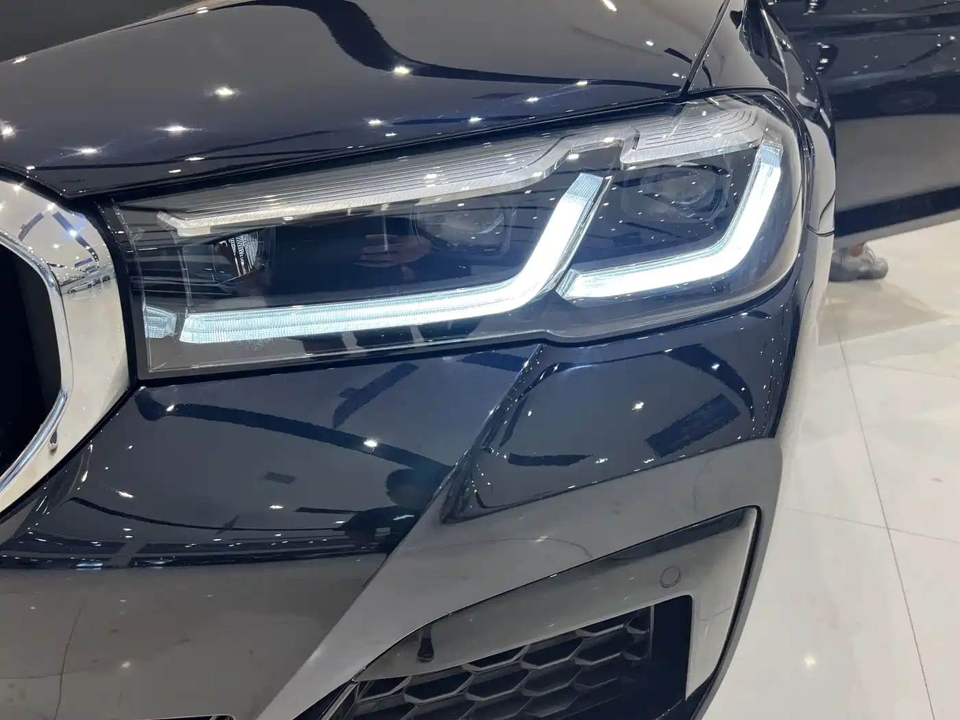 BMW 5 SERIES NEW ENERGY