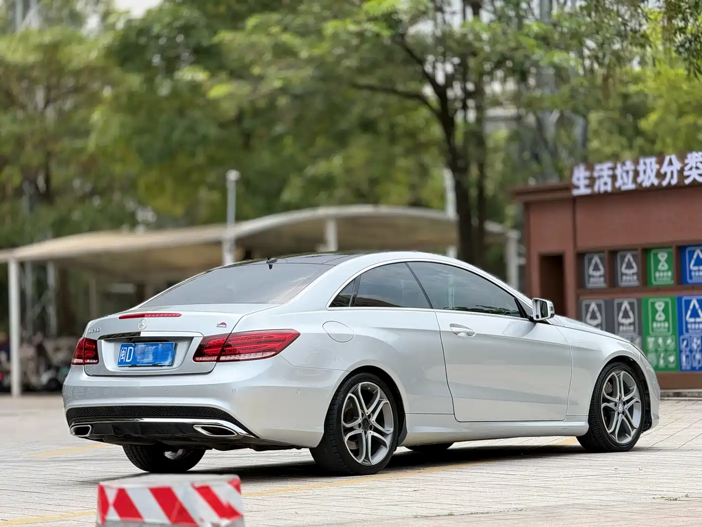 Mercedes-Benz E-Class (Import) 2014 E 260 Coupe фото 4