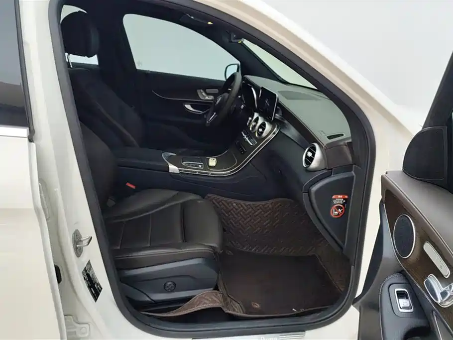 Mercedes-Benz GLC 2022 Facelift II GLC 260 L 4MATIC Luxury фото 8