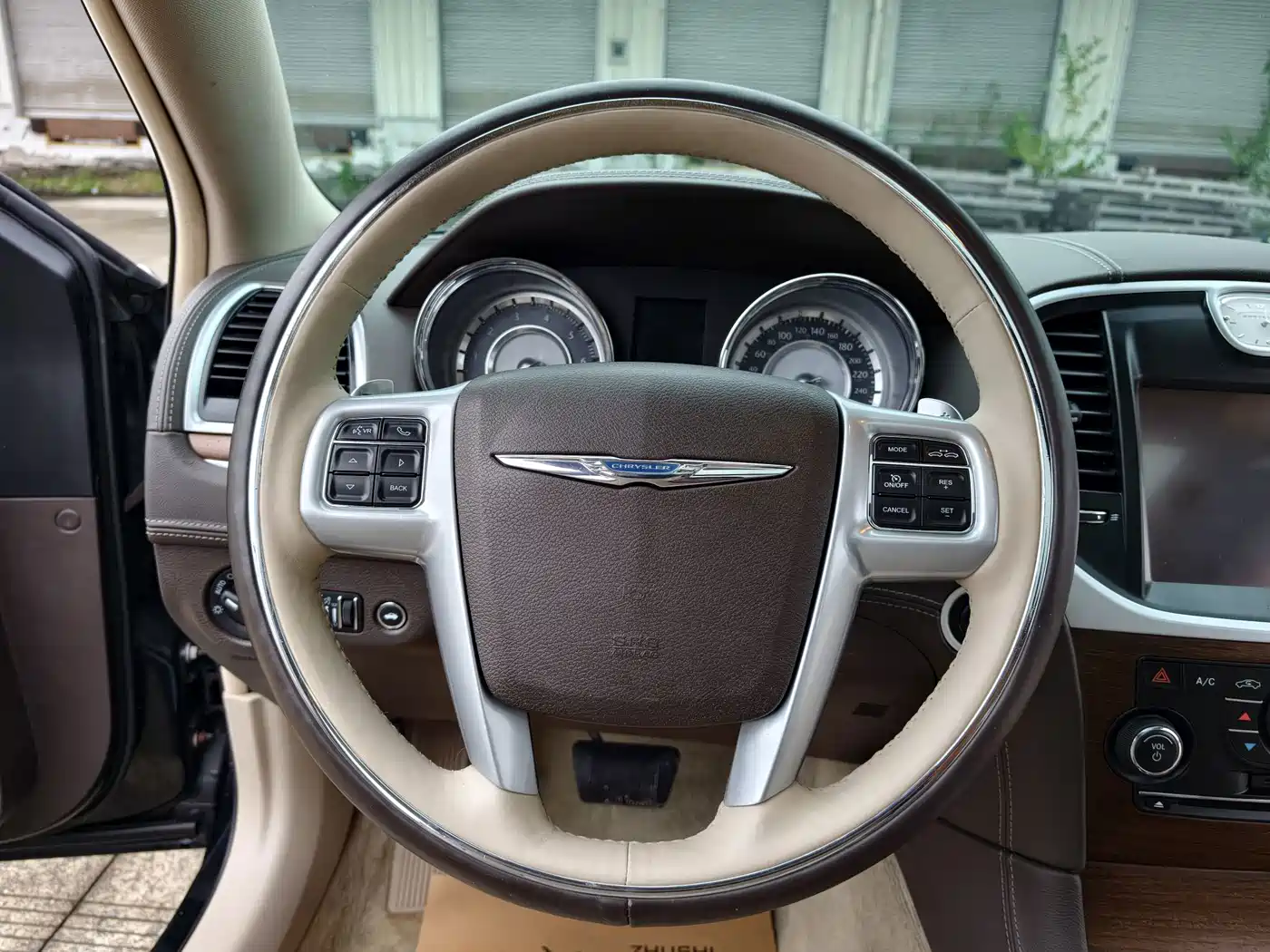 Chrysler 300C (Import) 2016 2014 3.0L Excellence Edition
