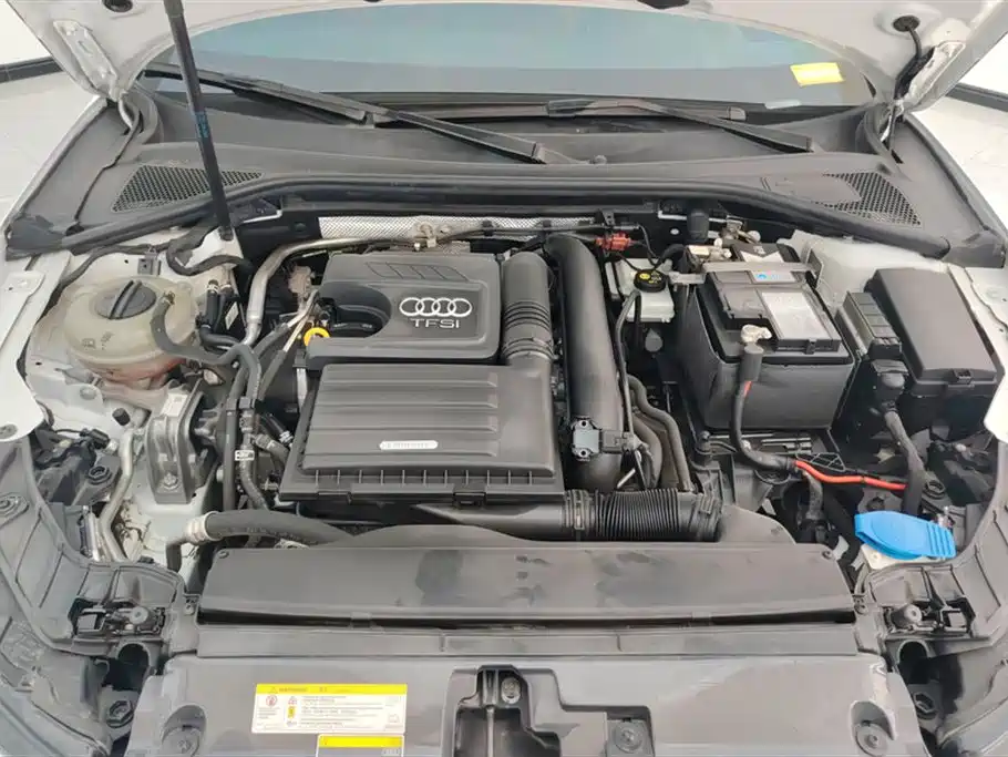 Audi A3 2018 30th Anniversary Limousine 35 TFSI Sport фото 10