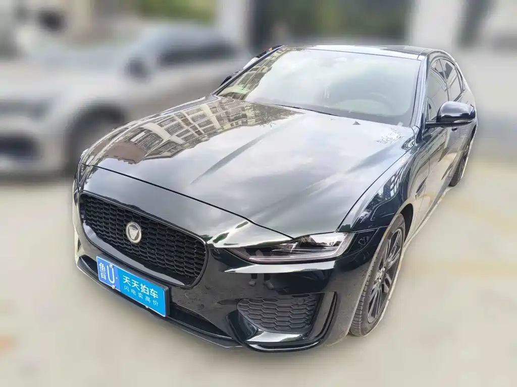2025 Jaguar XEL
