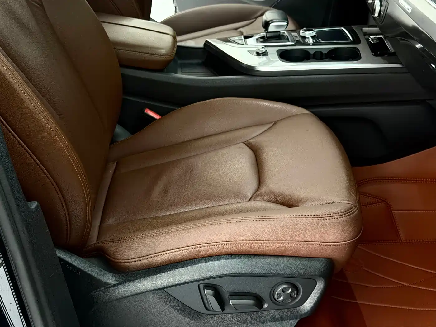 Audi Q7 2016 45 TFSI Technology фото 17