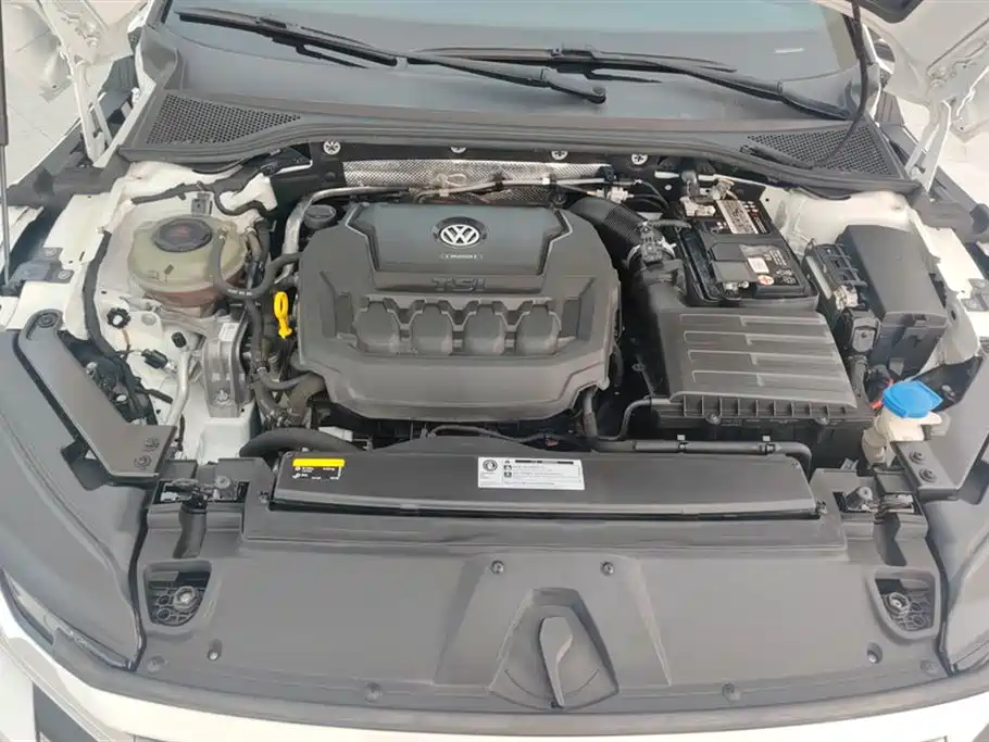 Volkswagen FAW-Volkswagen CC 2020 330TSI Glamour Version China VI фото 10