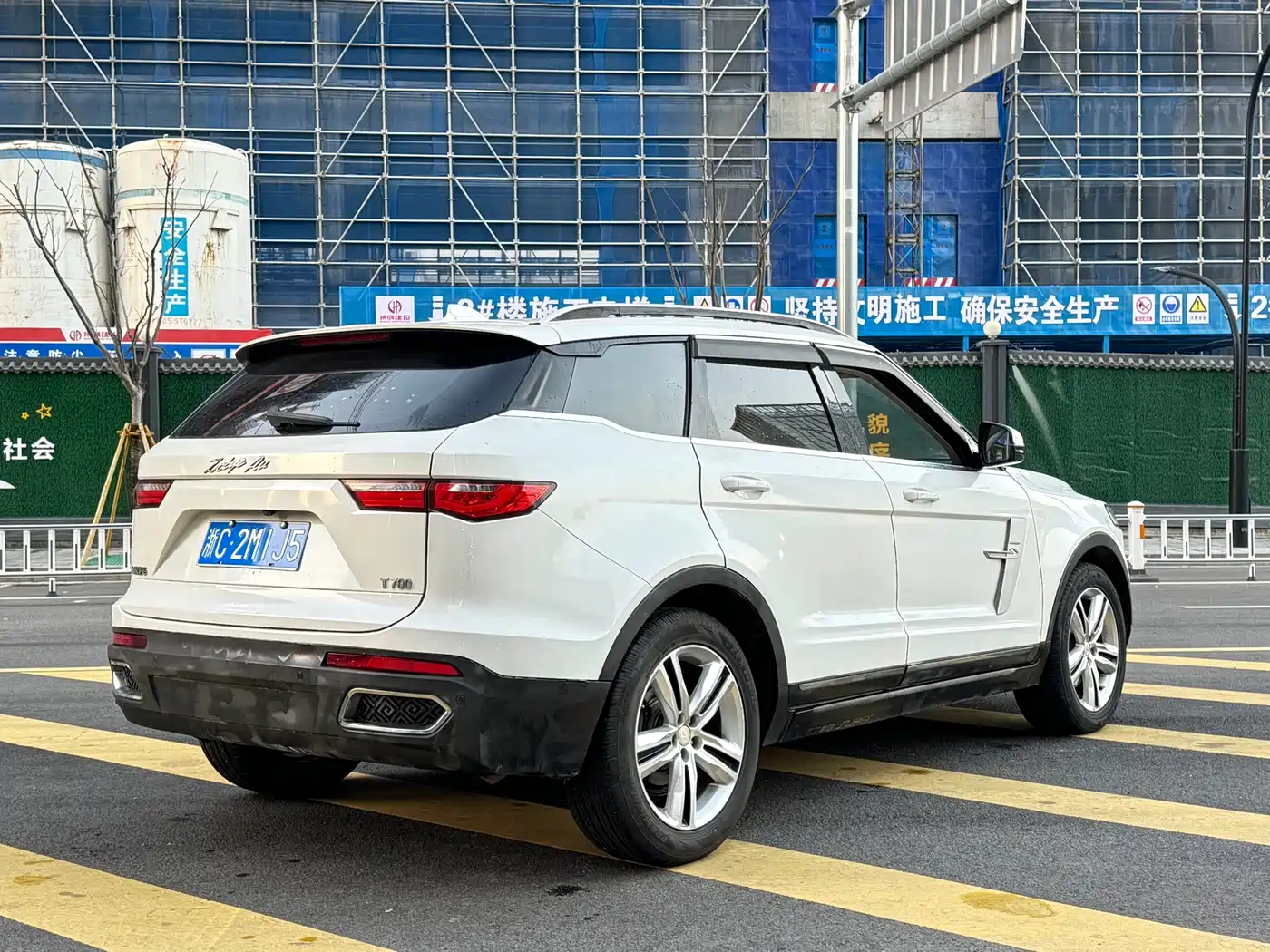 ZOTYE T700
