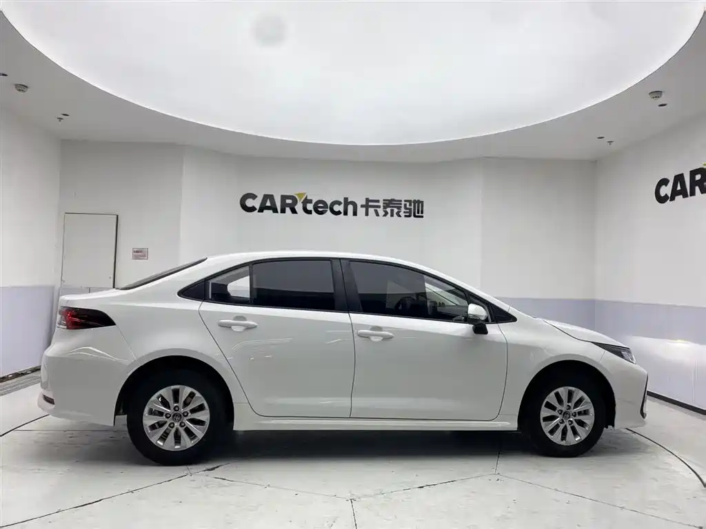 Toyota Corolla 2023 1.2T Pioneer Edition фото 5