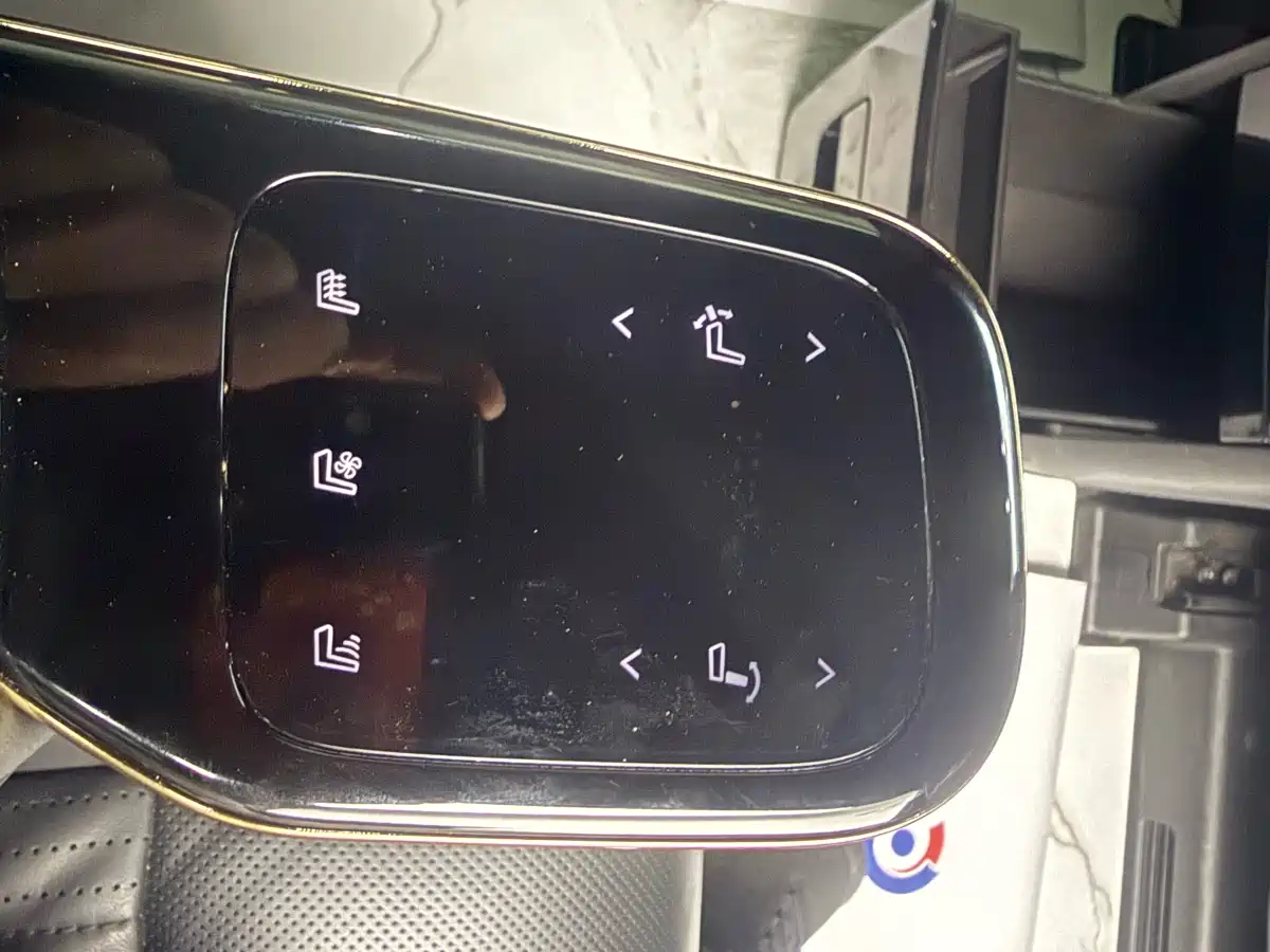 GAC Trumpchi Trumpchi M8 2023 Model Master Series 400T Ultimate Edition фото 14