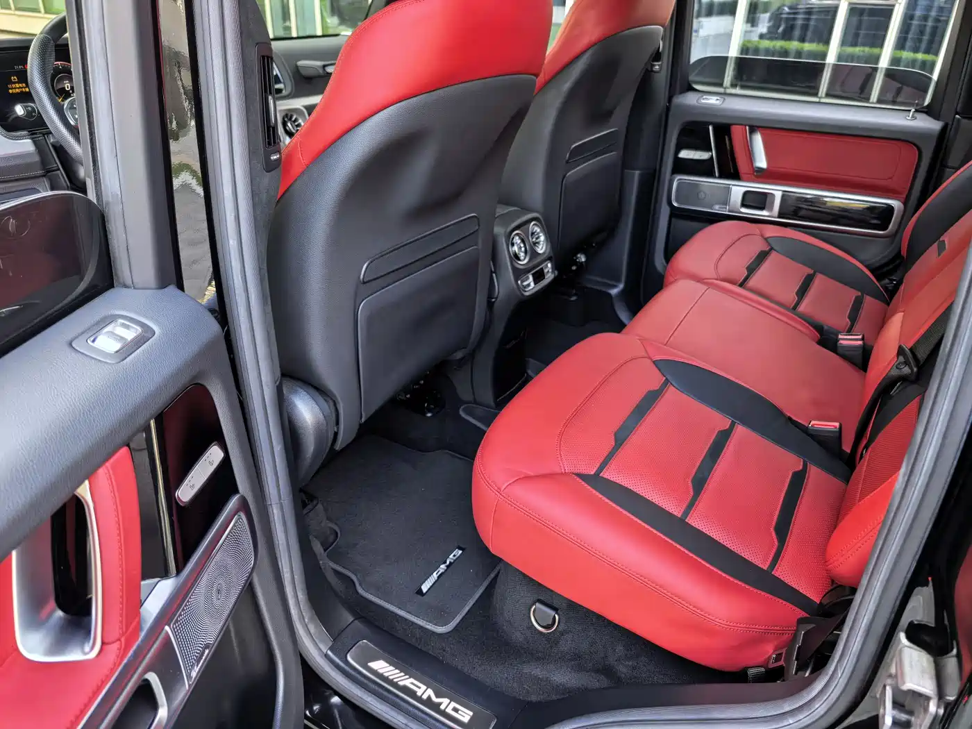 Mercedes-Benz G-Class AMG 2021 AMG G 63 фото 18