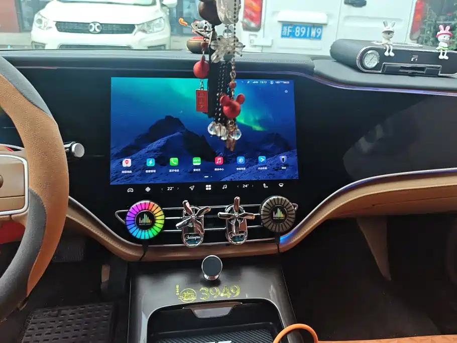 Roewe Rising Auto F7 2023 2023 Advanced Edition
