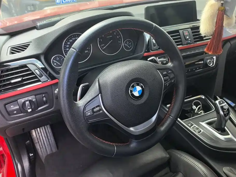 BMW 3 Series 2014 320i Sport Design Package фото 15