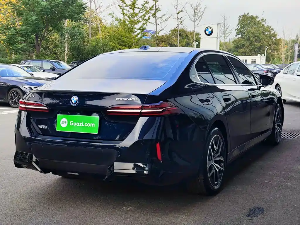 BMW i5 2026 2025 eDrive 40L M Sport Package