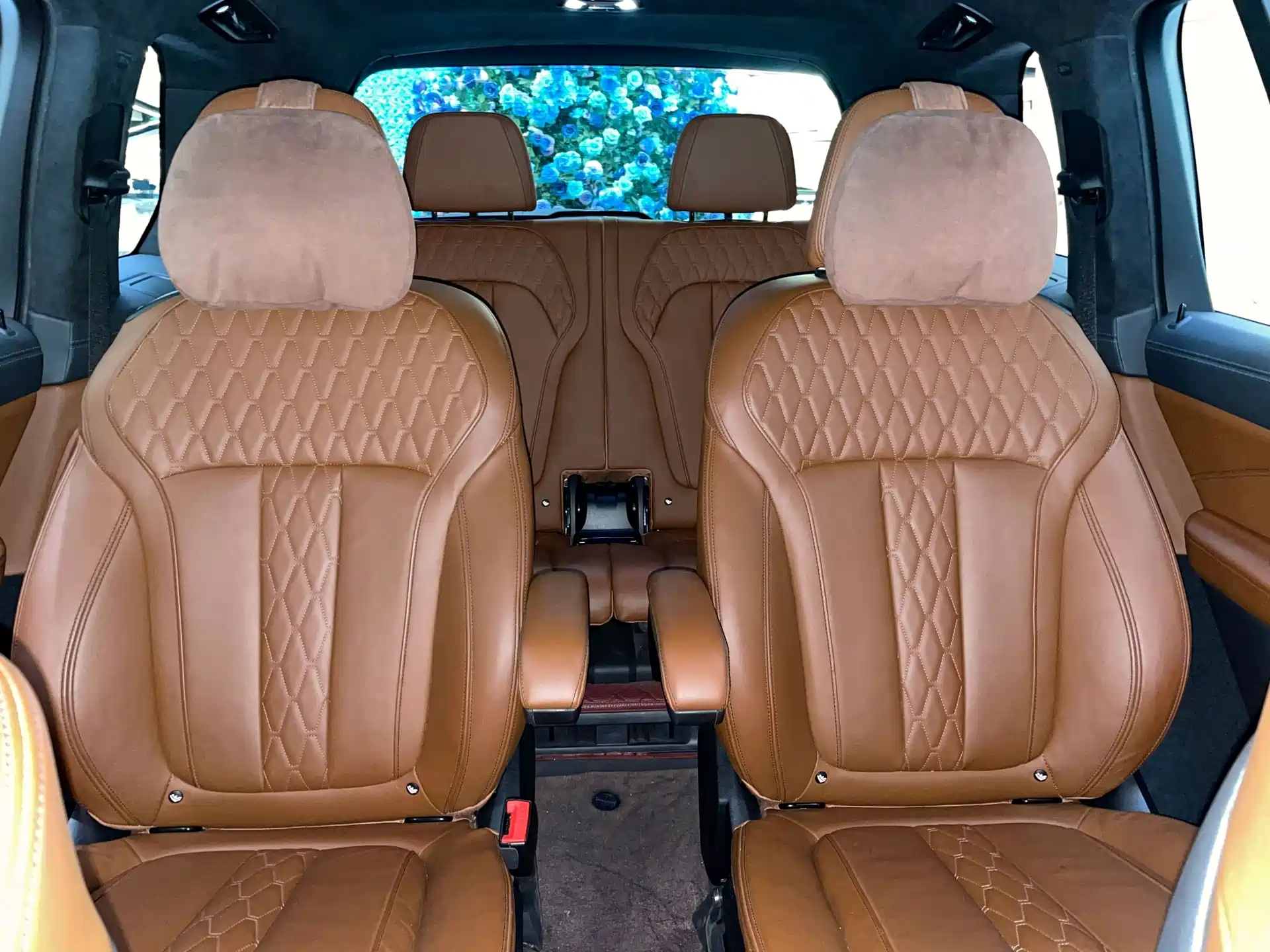 Фото 18 - BMW X7