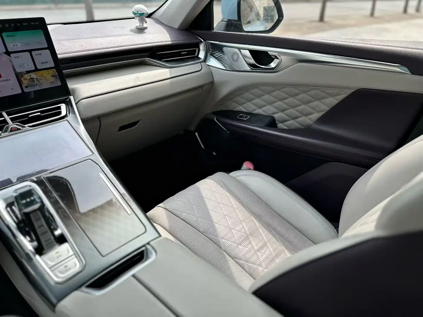 WEI PAI WEI BRAND MOCHA