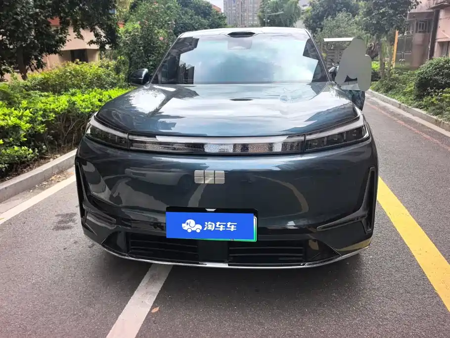 Geely Galaxy Galaxy M9 2025 2025 Model 230km 2WD Explorer+ Edition