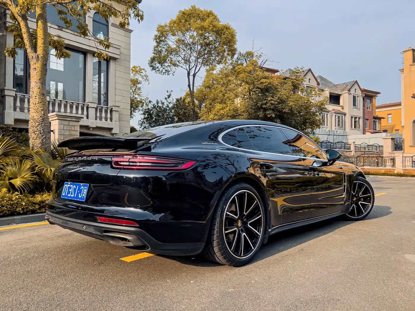 Porsche Panamera 2019 Panamera Executive Long Wheelbase 2.9T фото 7