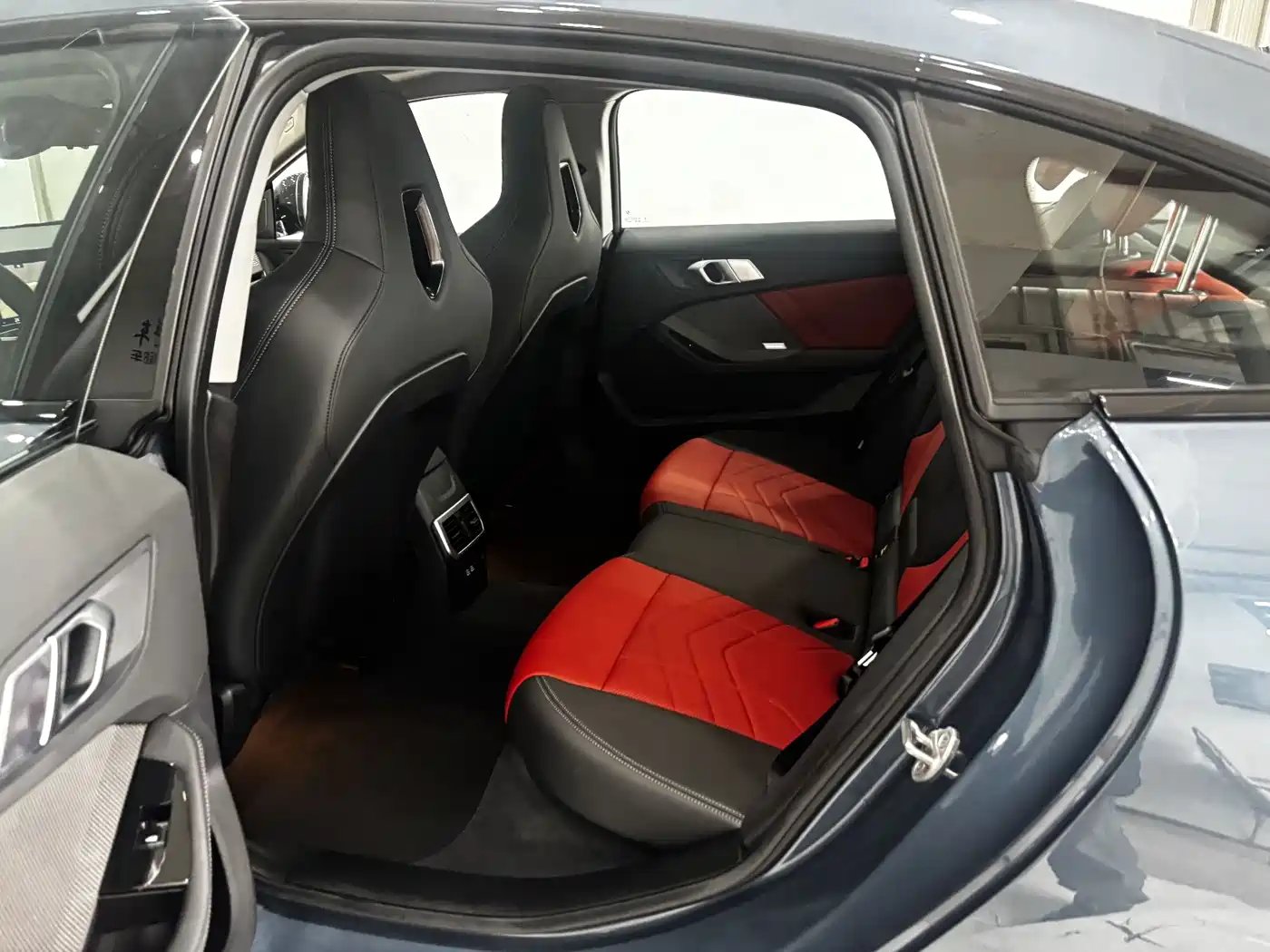 BMW 2 Series 2025 225L M Sport Moonlight Package фото 21