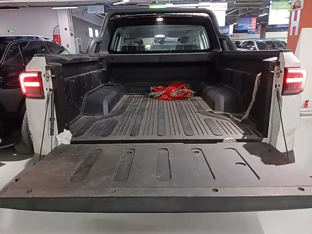 Geely Radar Radar King Kong 2025 2025 EM-P 4WD Long Bed Thousand-Mile King Kong