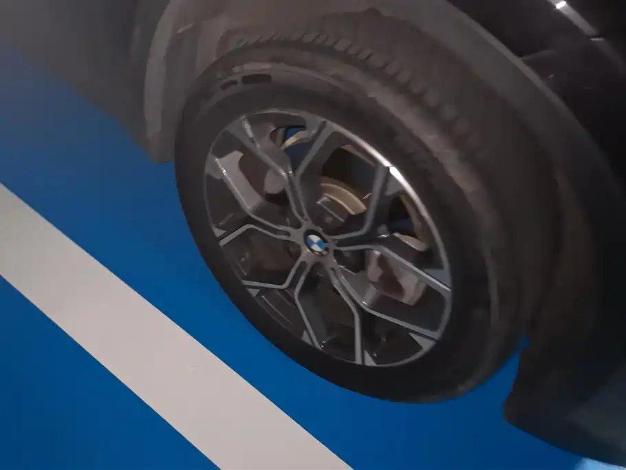 BMW X1 2021 sDrive25Li Leading фото 6