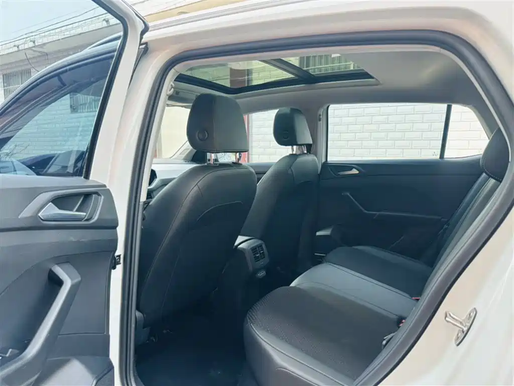 Volkswagen Tanying 2023 Model 200TSI DSG Joy Smart Connect Edition фото 9
