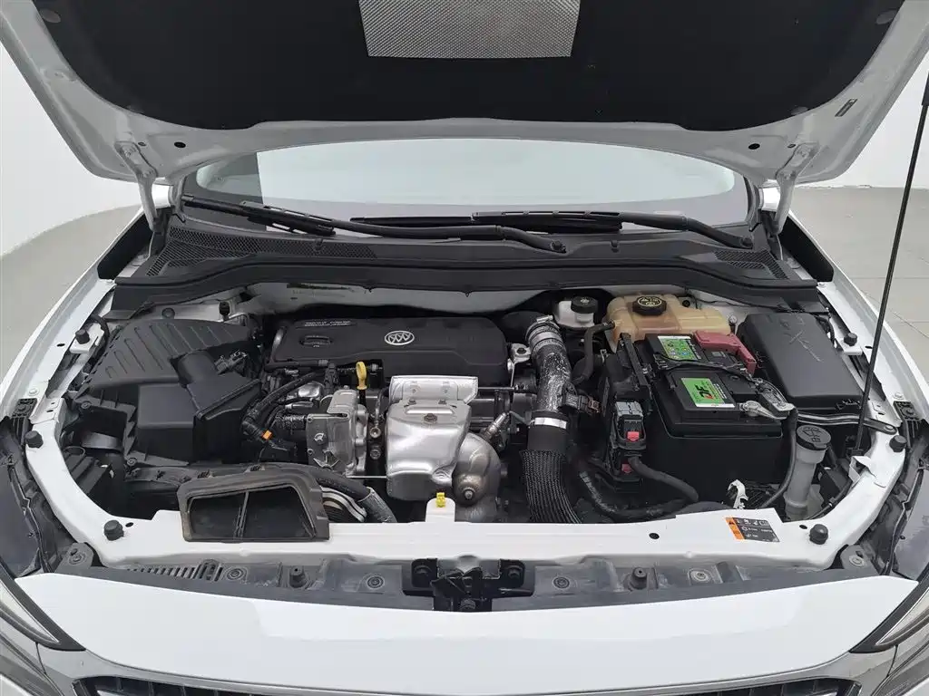 Buick Excelle 2019 18T Auto Connected Elite China VI фото 6