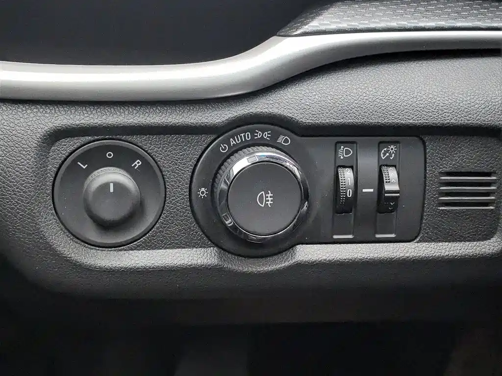 Buick Excelle 2019 18T Auto Connected Elite China VI фото 21