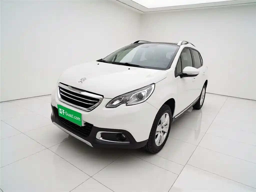 Peugeot 2008 2014 1.6L Automatic Fashion Edition фото 2