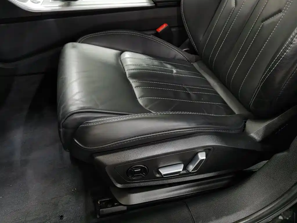 Audi A6L 2023 45 TFSI Premium Selection Dynamic фото 20