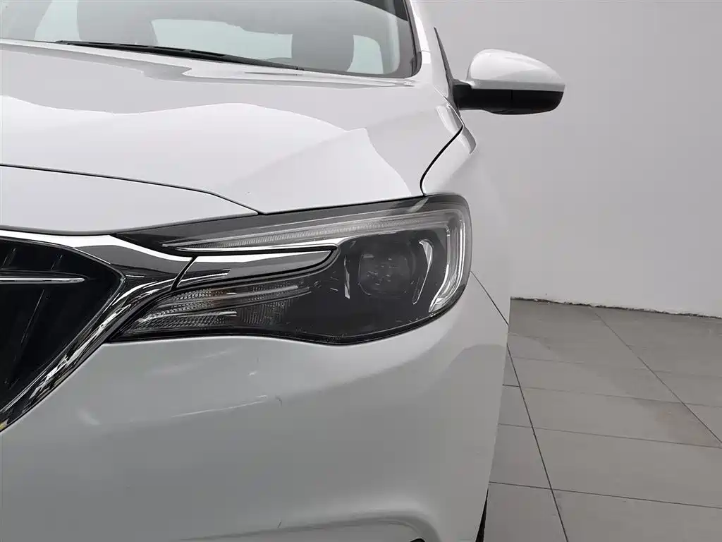 Buick Excelle 2019 18T Auto Connected Elite China VI фото 7