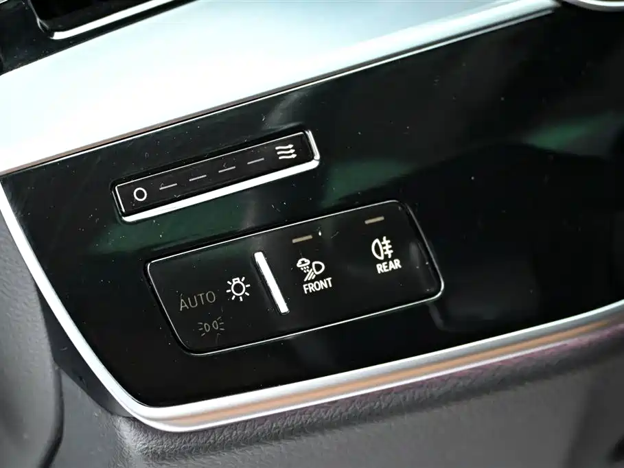 Audi A8 2024 Model A8L 50 TFSI quattro Premium Selection фото 25