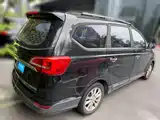 Фото 2 - Baojun 730