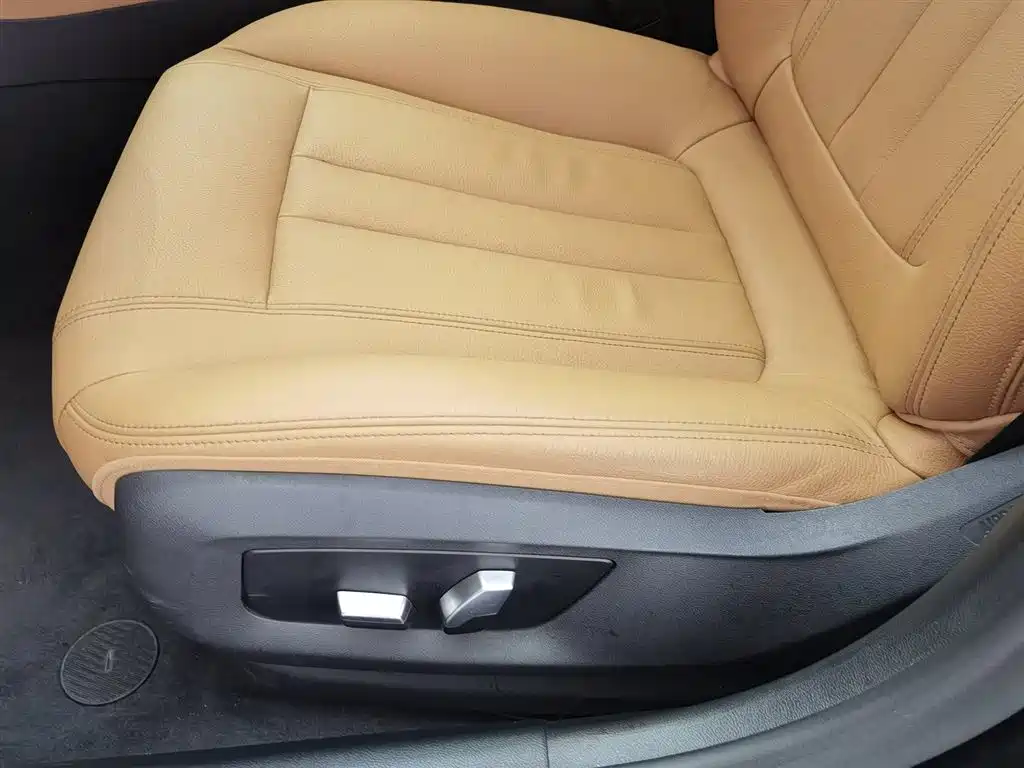 BMW 5 Series 2019 530Li Leading M Sport Package фото 20