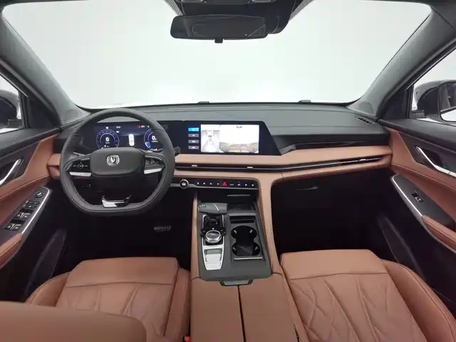Changan CS75 PLUS 2024 3rd Generation Champion Edition 1.5T Smart Drive Power Type — фото 5