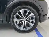 Photo 6 - Zhonghua V7