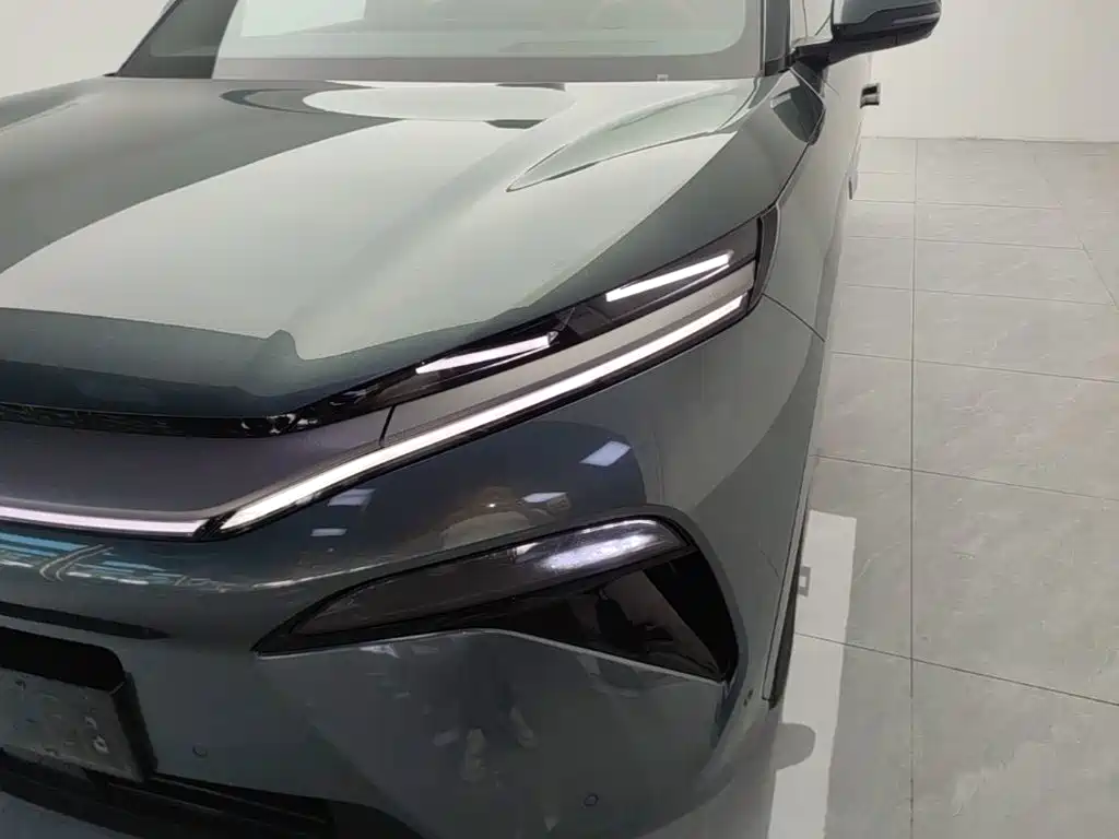 BYD Tang L 2025 2025 DM 175KM Drone Player Edition