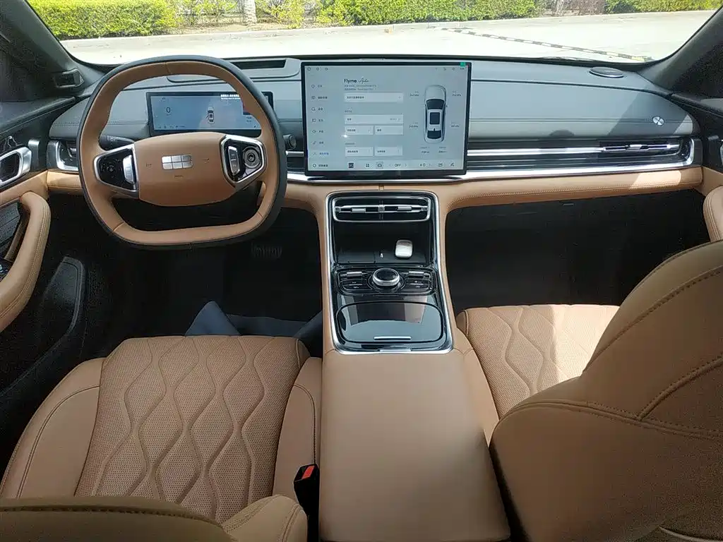 Geely Galaxy Galaxy A7 2025 EM-i фото 13